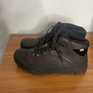 Nwt Merrell arctic grip boots size 12